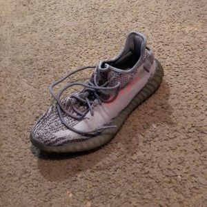 Adidas Yeezy Beluga 2.0 (LEFT SHOE)
